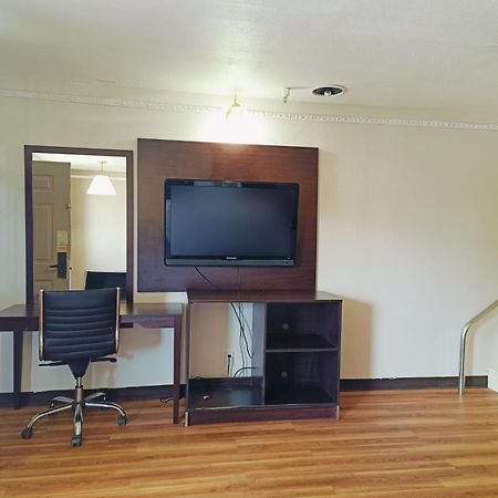 Travelers Inn By Oyo Wichita Falls Eksteriør bilde