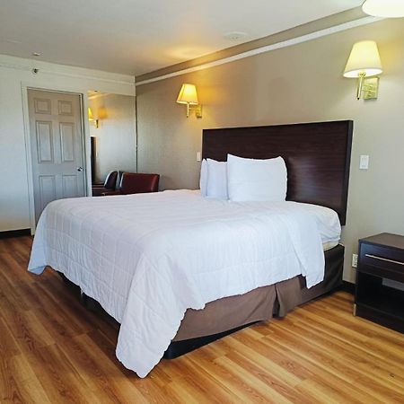 Travelers Inn By Oyo Wichita Falls Eksteriør bilde