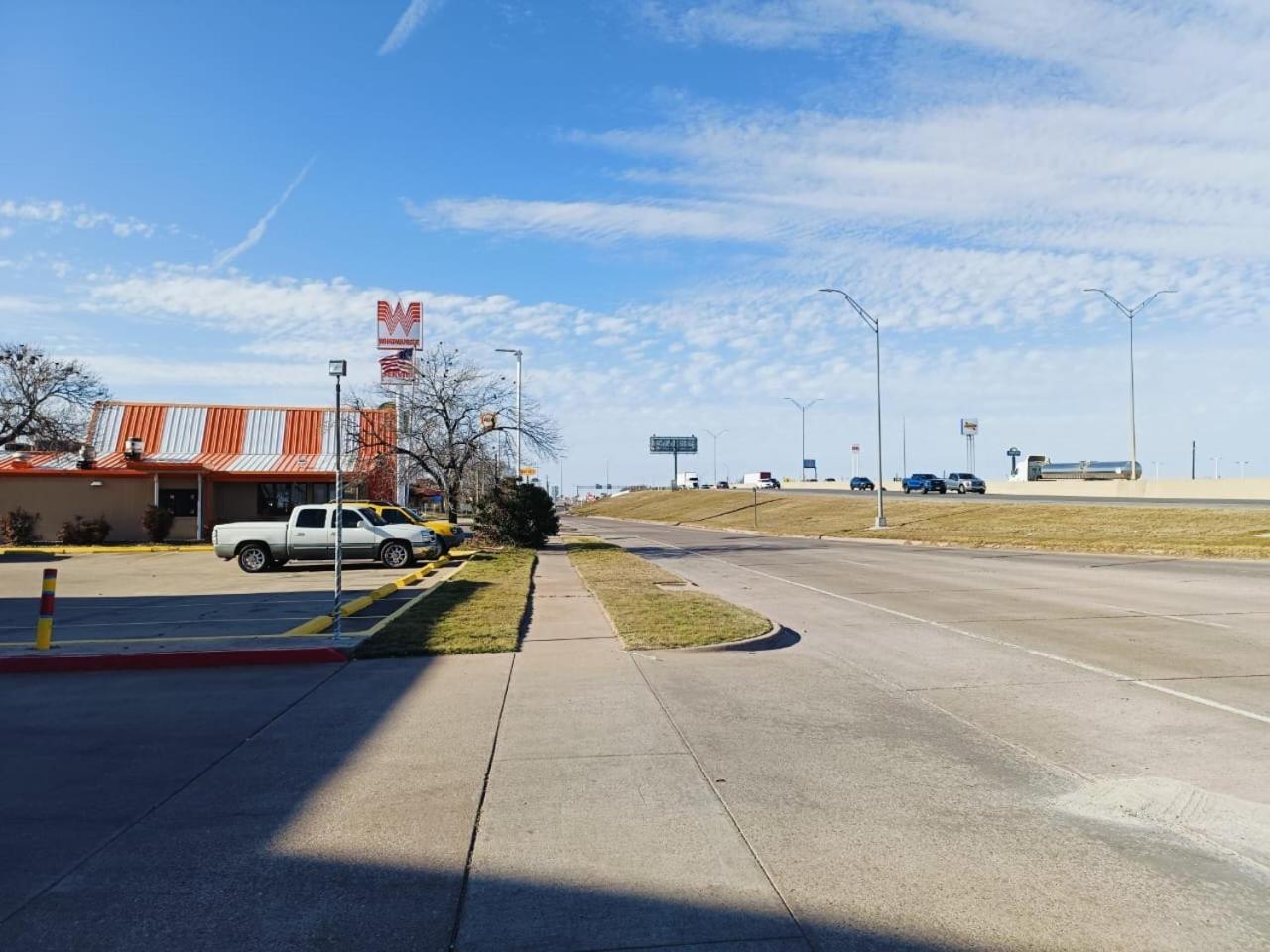 Travelers Inn By Oyo Wichita Falls Eksteriør bilde